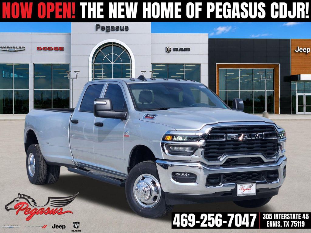 New 2026 RAM 3500 Tradesman Crew Cab 4x4 8' Box