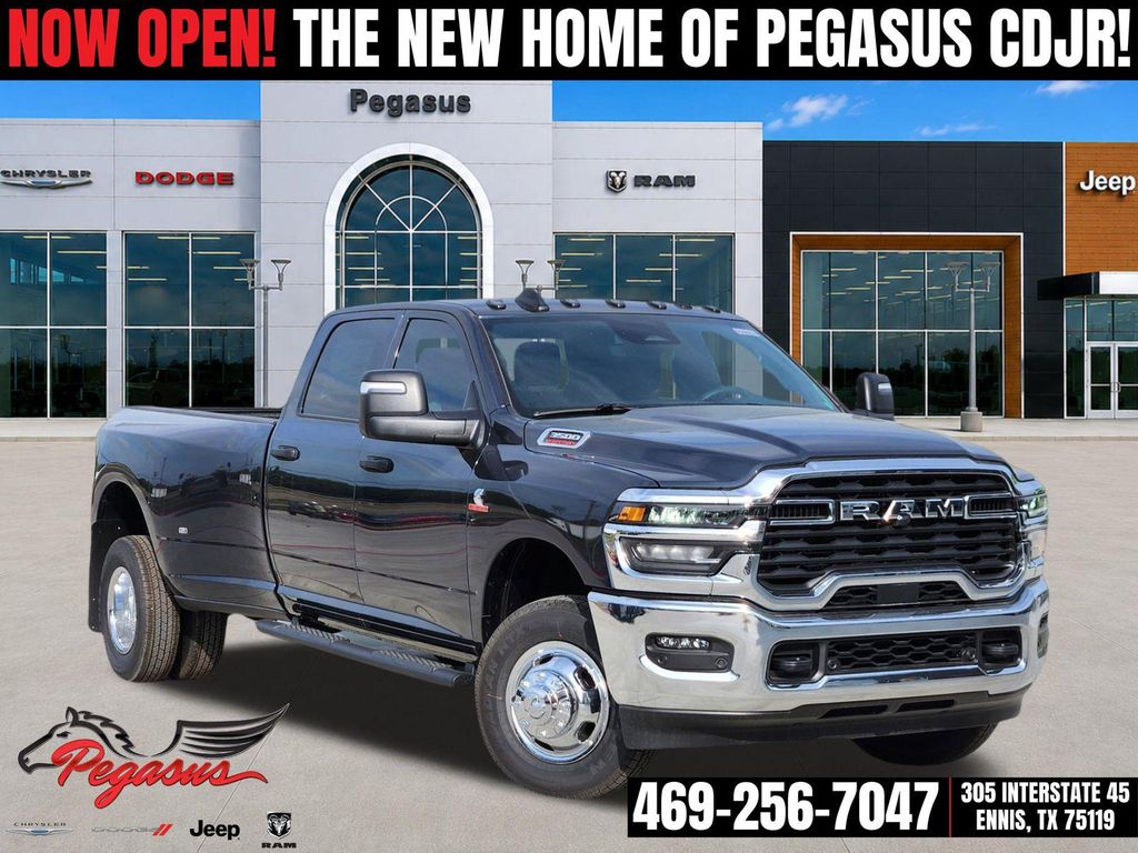 New 2026 RAM 3500 Tradesman Crew Cab 4x4 8' Box