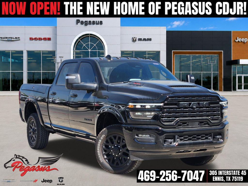 New 2025 RAM 2500 Limited Crew Cab 4x4 6'4' Box