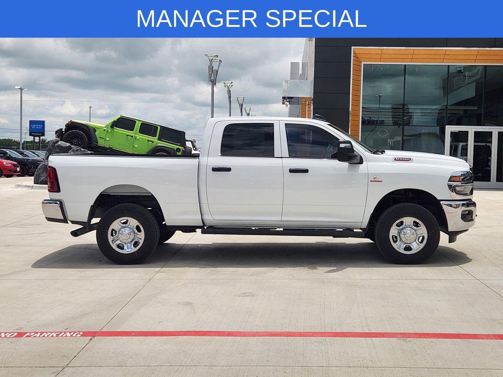 2026 RAM 2500 TRADESMAN CREW CAB 4X4 6'4' BOX 照片 7