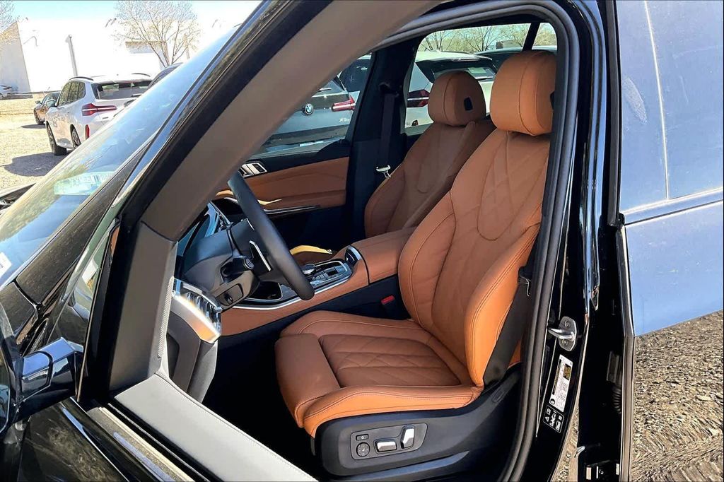 2026 BMW X5 XDRIVE40I — фото 9