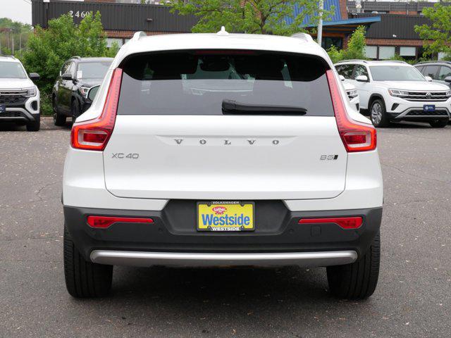 2025 VOLVO XC40 B5 CORE BRIGHT THEME photo 6