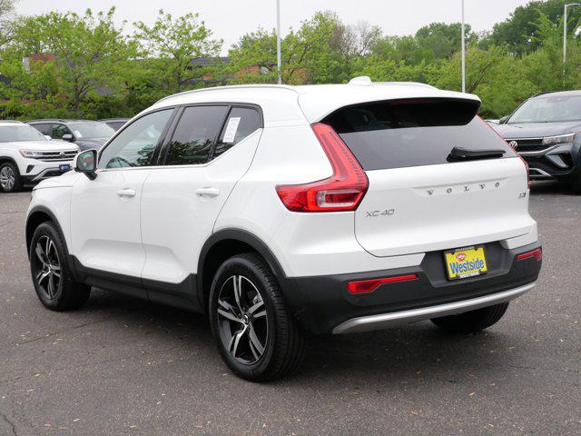 2025 VOLVO XC40 B5 CORE BRIGHT THEME photo 5