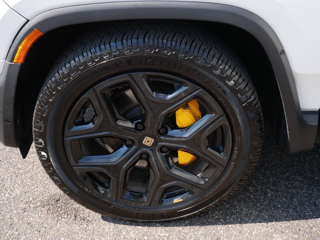 صورة مصغرة 15 لـ 2023 Rivian R1S ADVENTURE