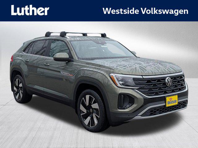 New 2026 Volkswagen Atlas Cross Sport 2.0T SE w/Technology 4MOTION