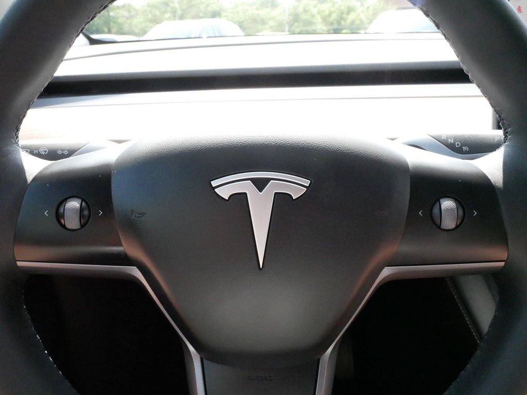 2023 Tesla MODEL Y LONG RANGE DUAL MOTOR ALL-WHEEL DRIVE 缩略图 25