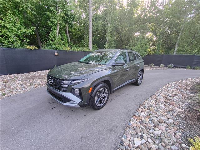 New 2026 Hyundai TUCSON SEL