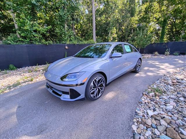 New 2025 Hyundai IONIQ 6 SEL