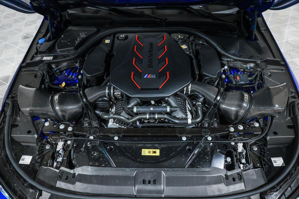 صورة مصغرة 41 لـ 2026 BMW M5 BASE