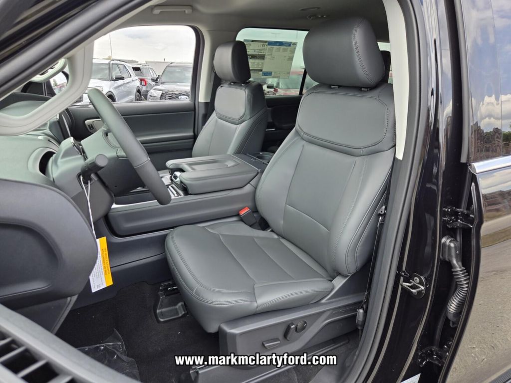 صورة 8 لـ 2026 FORD EXPEDITION ACTIVE