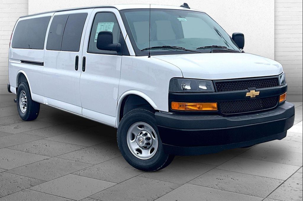 New 2025 Chevrolet Express 3500 RWD 3500 Extended Wheelbase LS