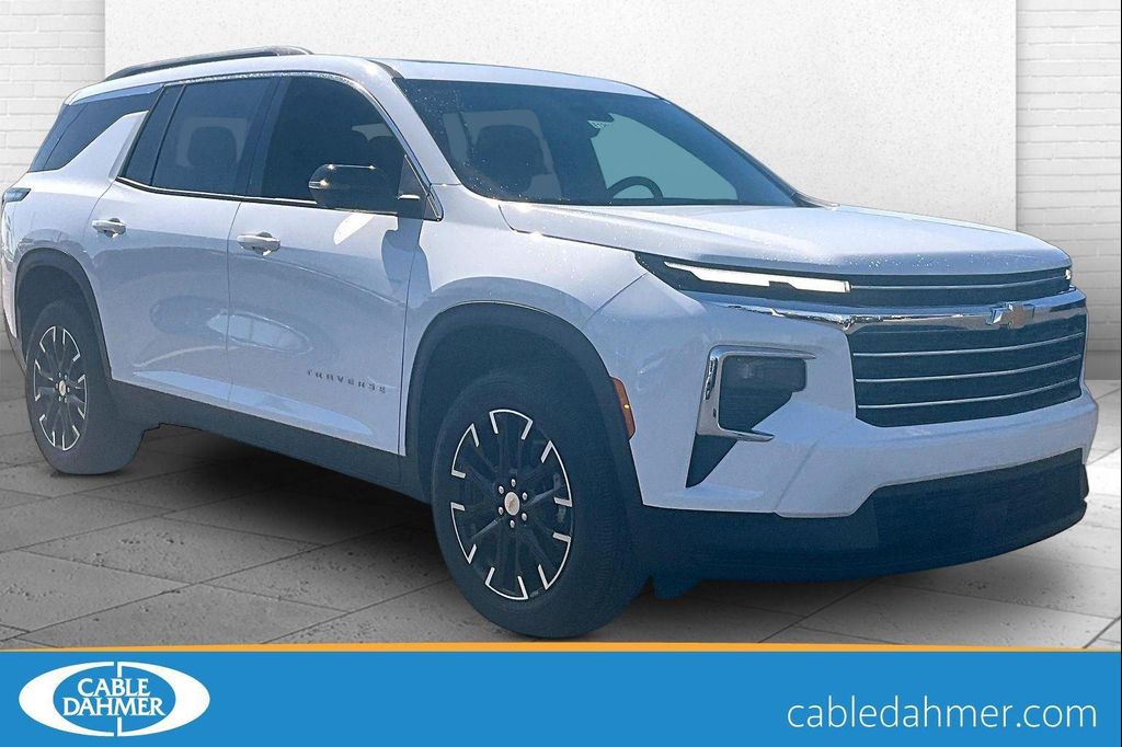 New 2026 Chevrolet Traverse LT