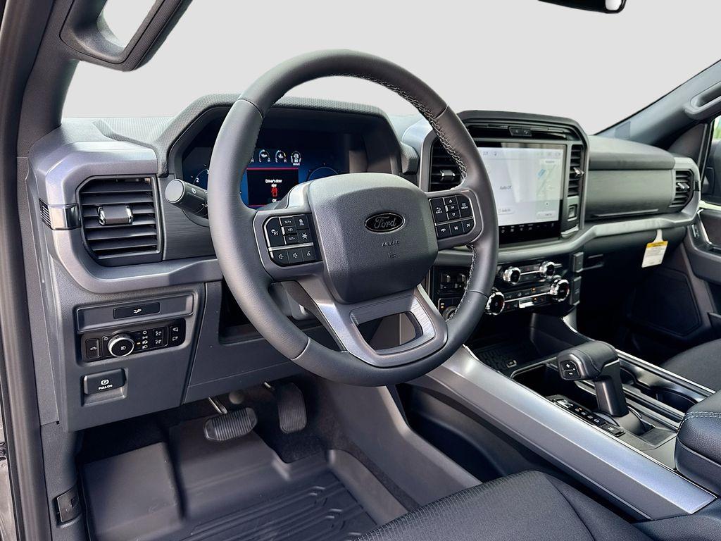2026 FORD F-150 XLT — фото 9