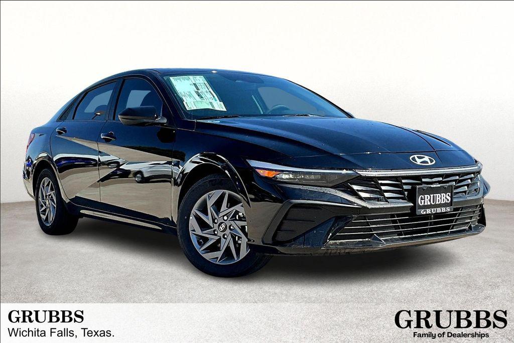New 2025 Hyundai ELANTRA HEV Blue