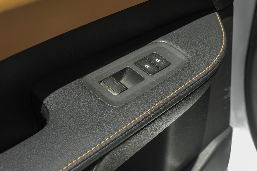 صورة مصغرة 67 لـ 2023 Lexus RX 350 LUXURY