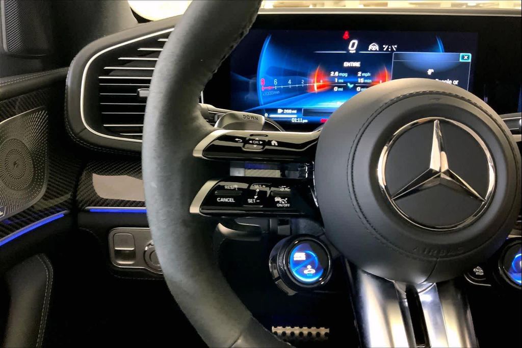 2025 Mercedes-BENZ AMG GLE 53 4MATIC+ — миниатюра 43