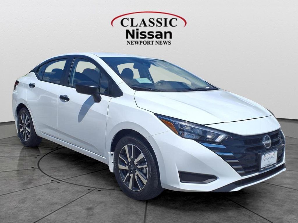 New 2025 Nissan Versa 1.6 S