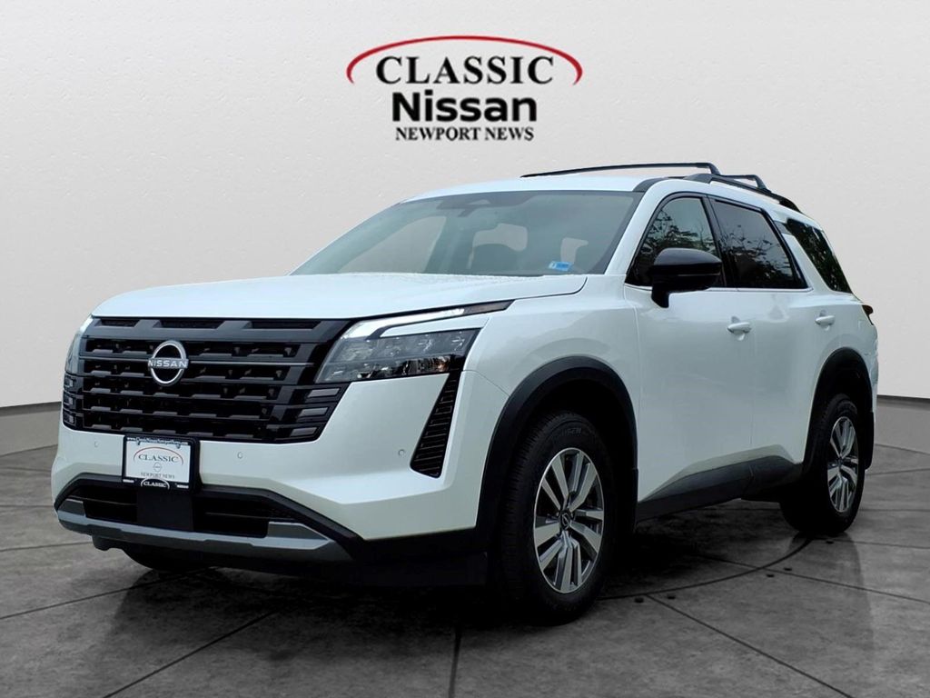 New 2026 Nissan Pathfinder SL