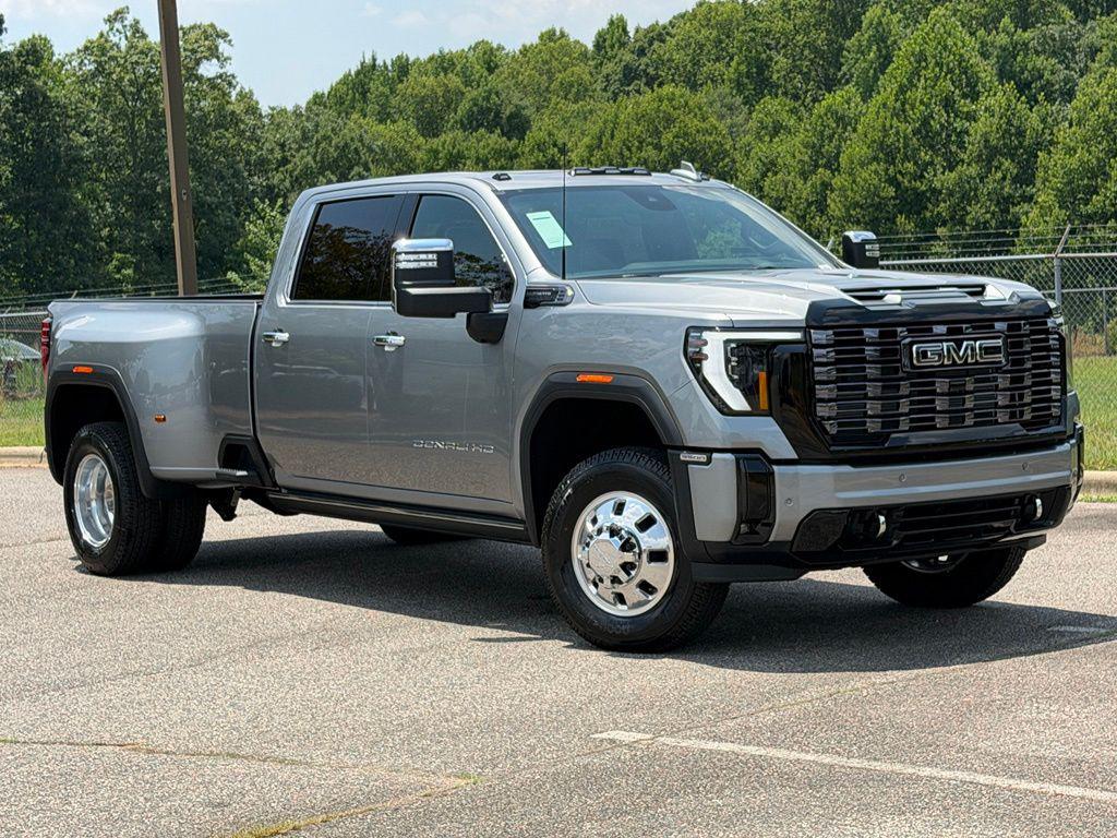 New 2026 GMC Sierra 3500 Denali