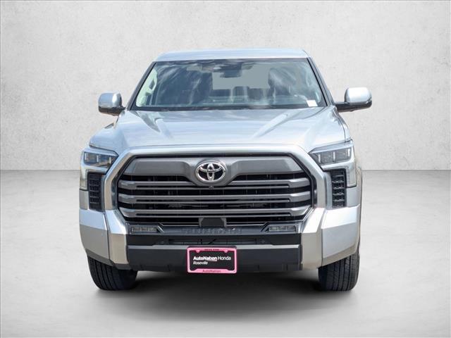 TOYOTA TUNDRA - 2