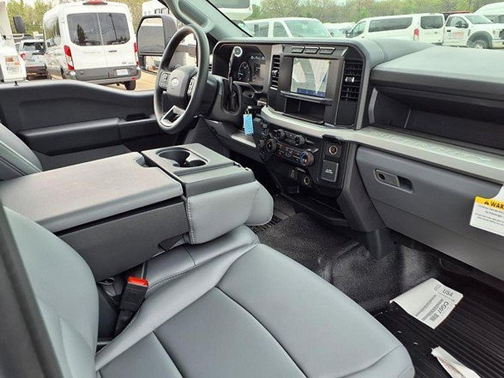 2024 FORD F-450 XL 缩略图 19