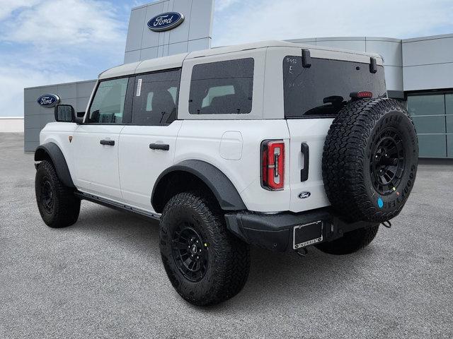 FORD BRONCO - 3