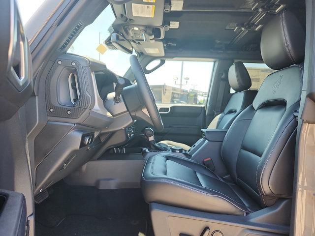 صورة 8 لـ 2026 FORD BRONCO OUTER BANKS