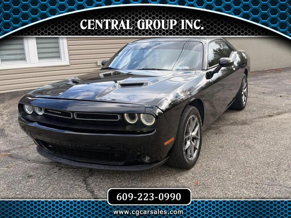2016 Dodge Challenger SXT