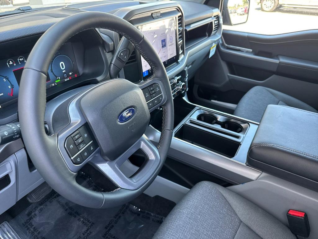 صورة 9 لـ 2026 FORD F-150 XLT