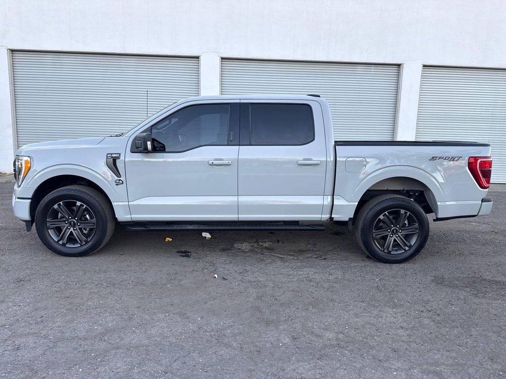 FORD F-150 XLT - 2