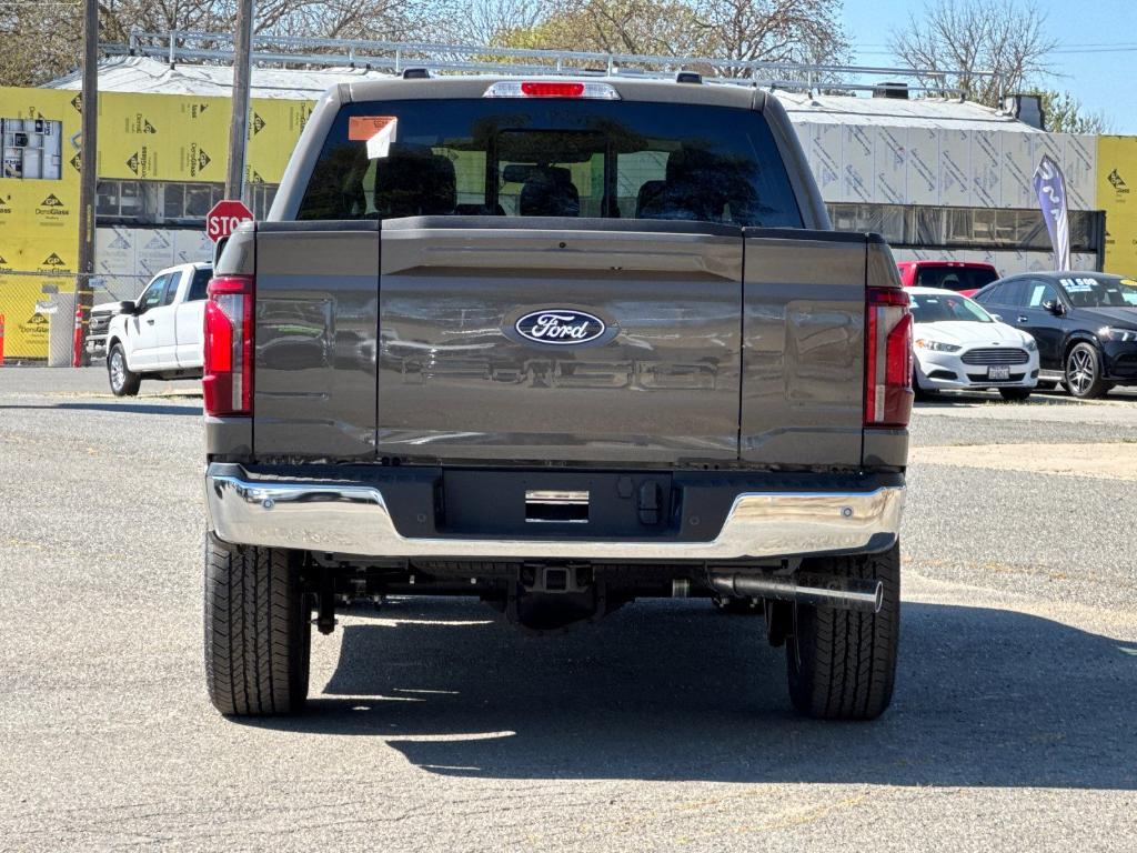 2026 FORD F-150 LARIAT 照片 4
