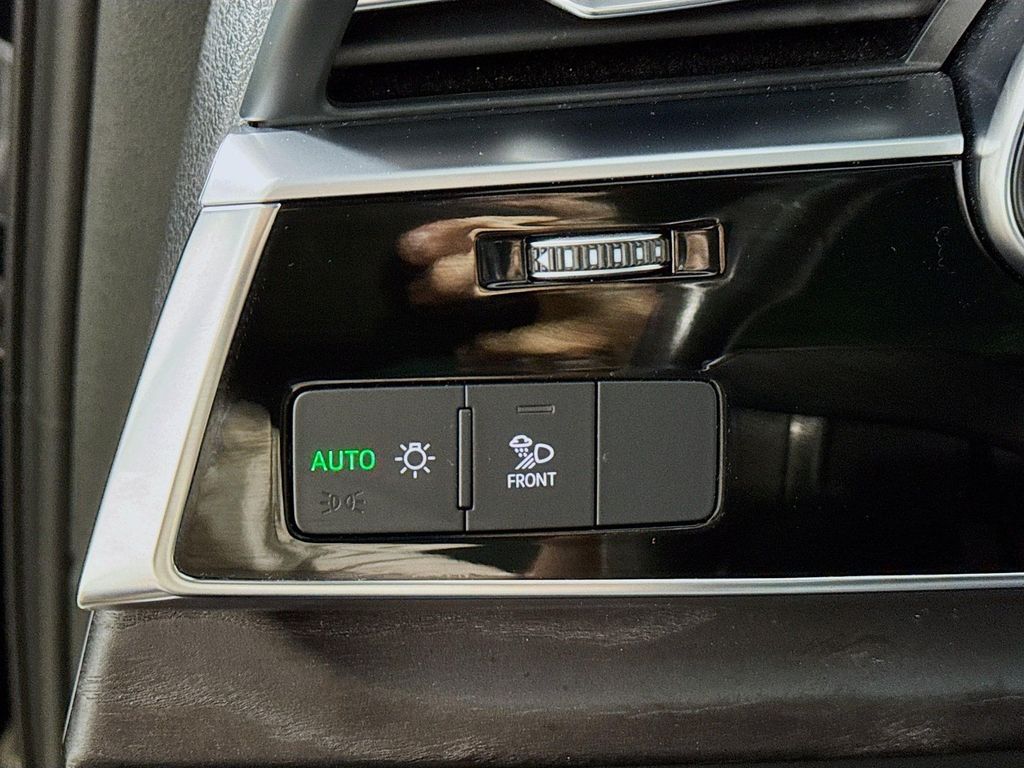 صورة مصغرة 14 لـ 2023 AUDI Q7 45 PREMIUM PLUS