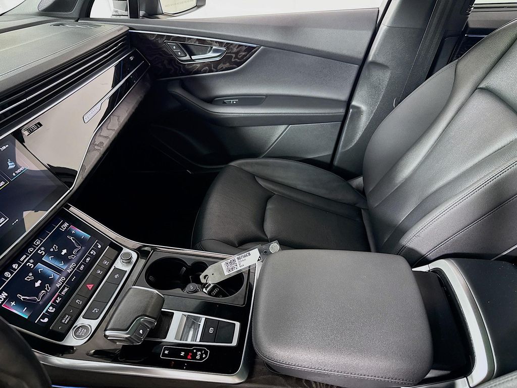 صورة مصغرة 25 لـ 2023 AUDI Q7 45 PREMIUM PLUS