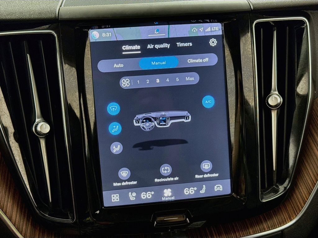 2024 Volvo XC60 B5 PLUS DARK THEME 缩略图 18