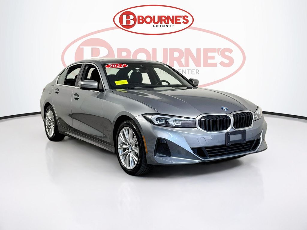 BMW 330e main image