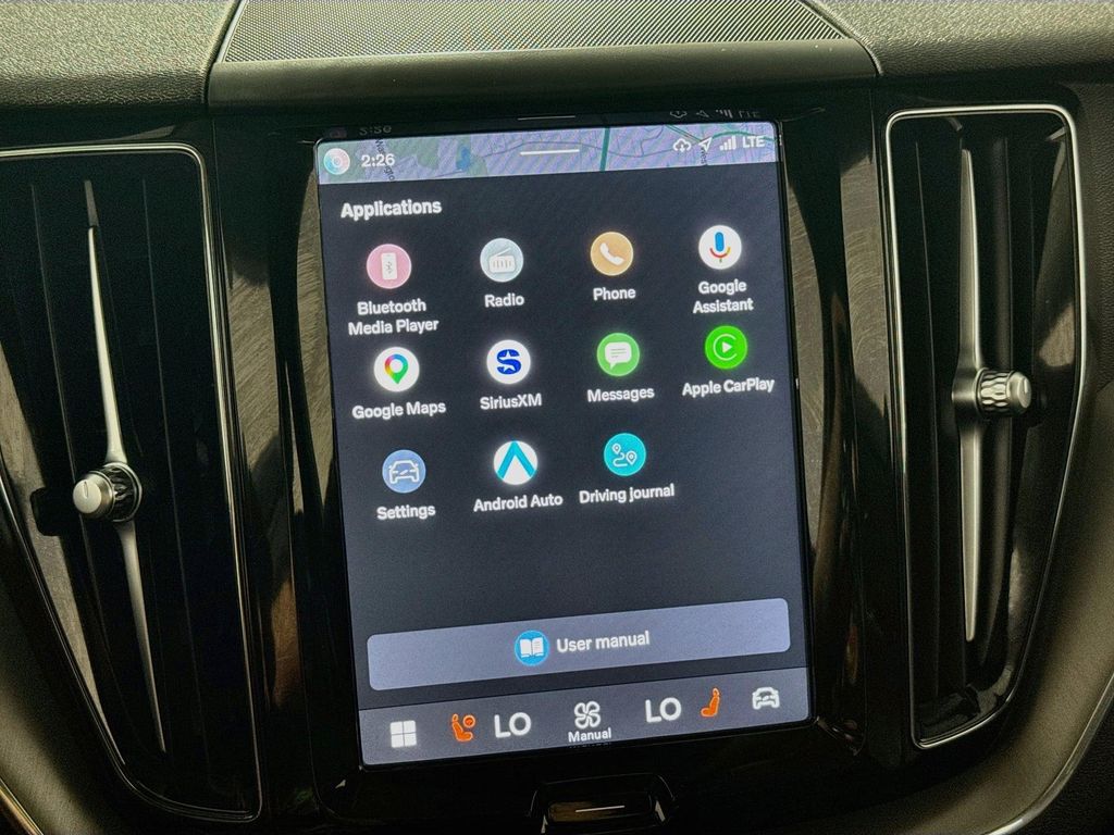 2024 Volvo XC60 B5 CORE DARK THEME — миниатюра 17