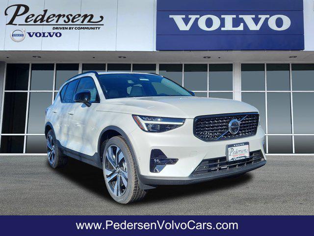 New 2026 Volvo XC40 B5 Ultra