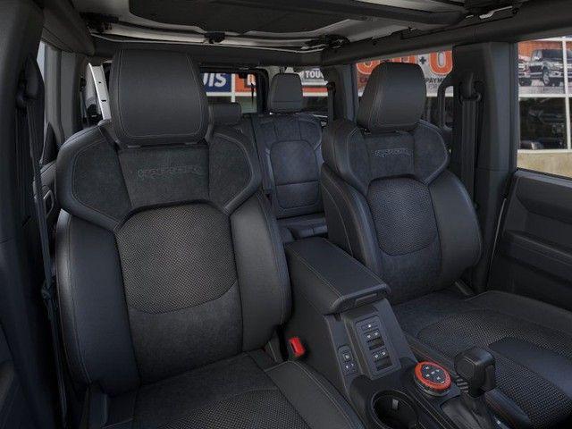 FORD BRONCO - 10