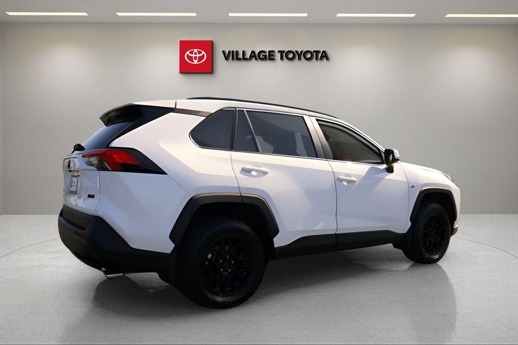 TOYOTA RAV4 - 5