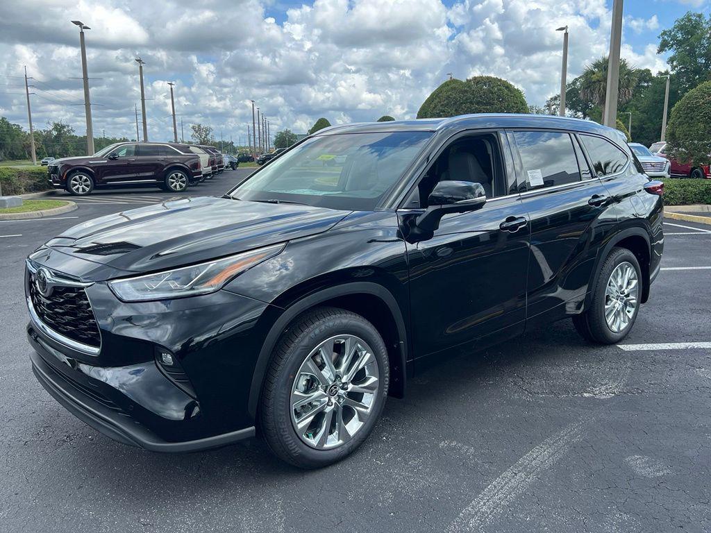 New 2026 Toyota Highlander Limited