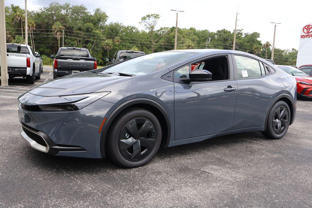 New 2026 Toyota Prius Plug-In Hybrid SE