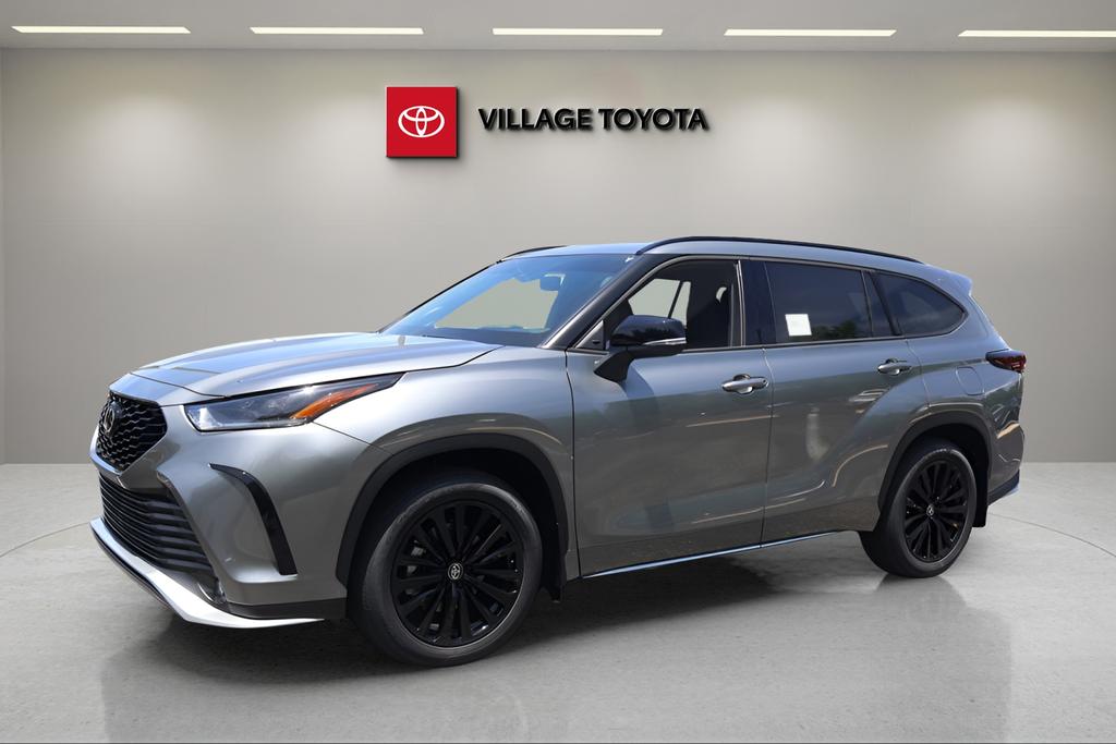 New 2026 Toyota Highlander XSE