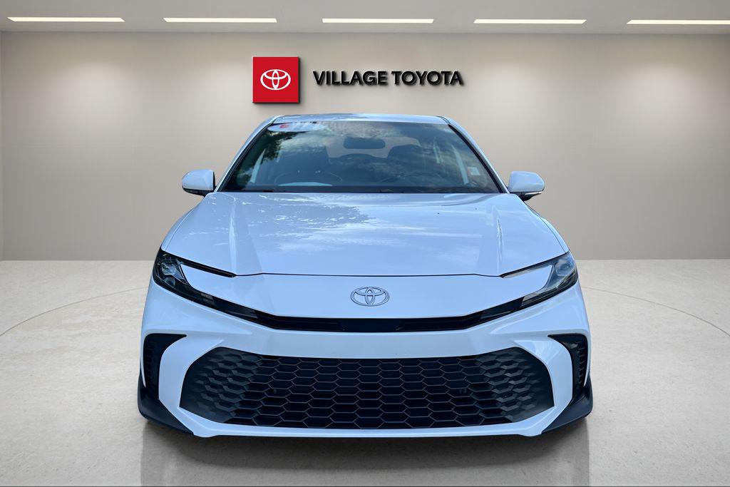 صورة 8 لـ 2025 Toyota CAMRY SE