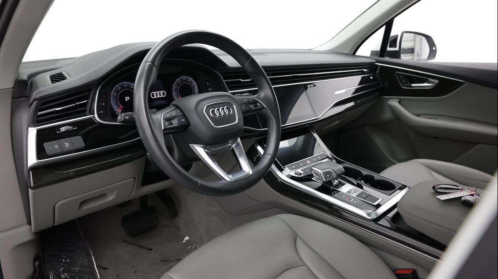 صورة مصغرة 13 لـ 2023 AUDI Q7 45 PREMIUM