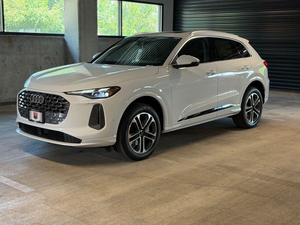 New 2026 Audi Q5 Premium TFSI quattro S tronic