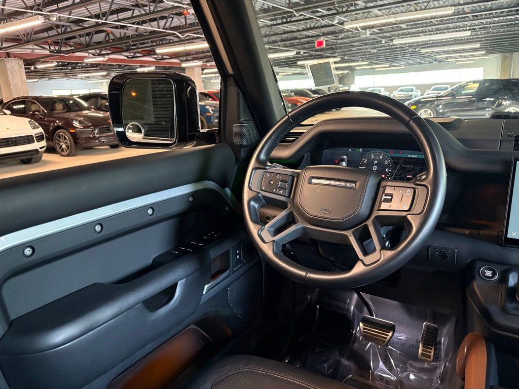 صورة مصغرة 17 لـ 2022 LAND Rover DEFENDER 110 X
