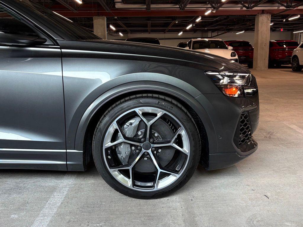 2026 AUDI RS Q8 4.0T 缩略图 11