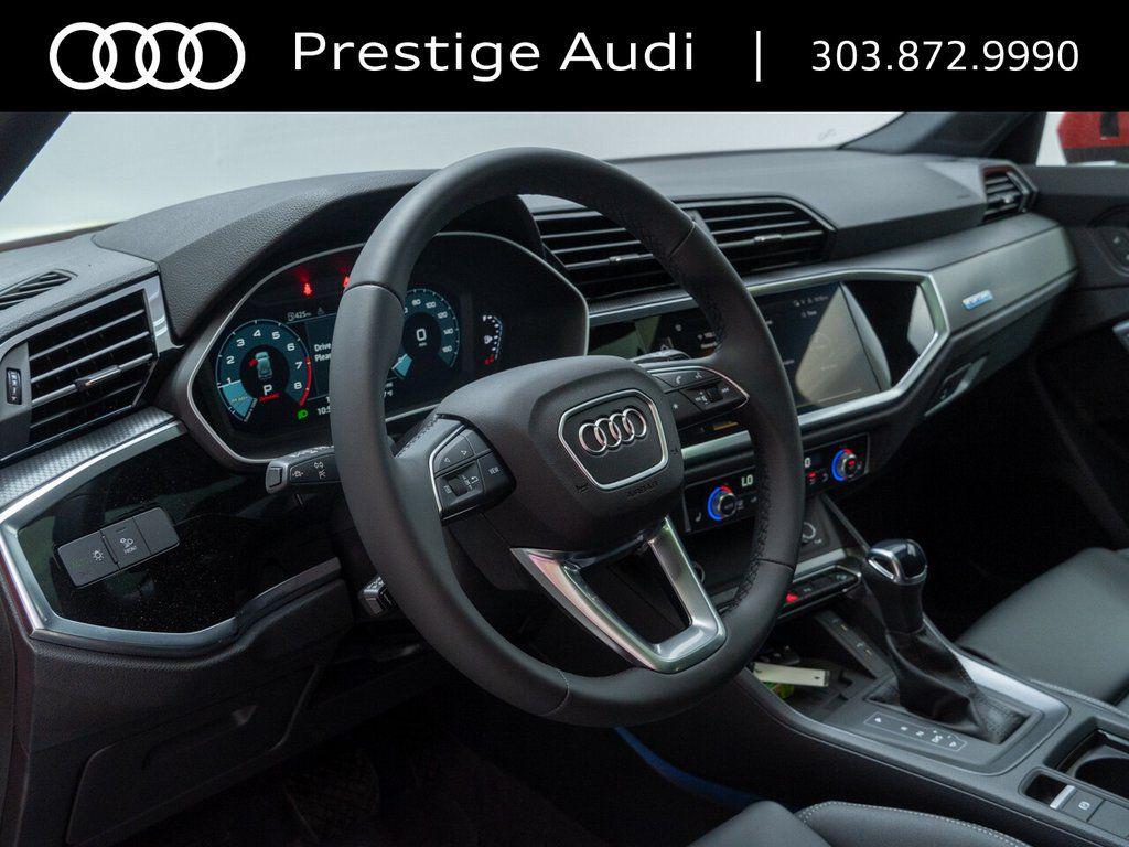 2024 AUDI Q3 45 S LINE PREMIUM PLUS — фото 4
