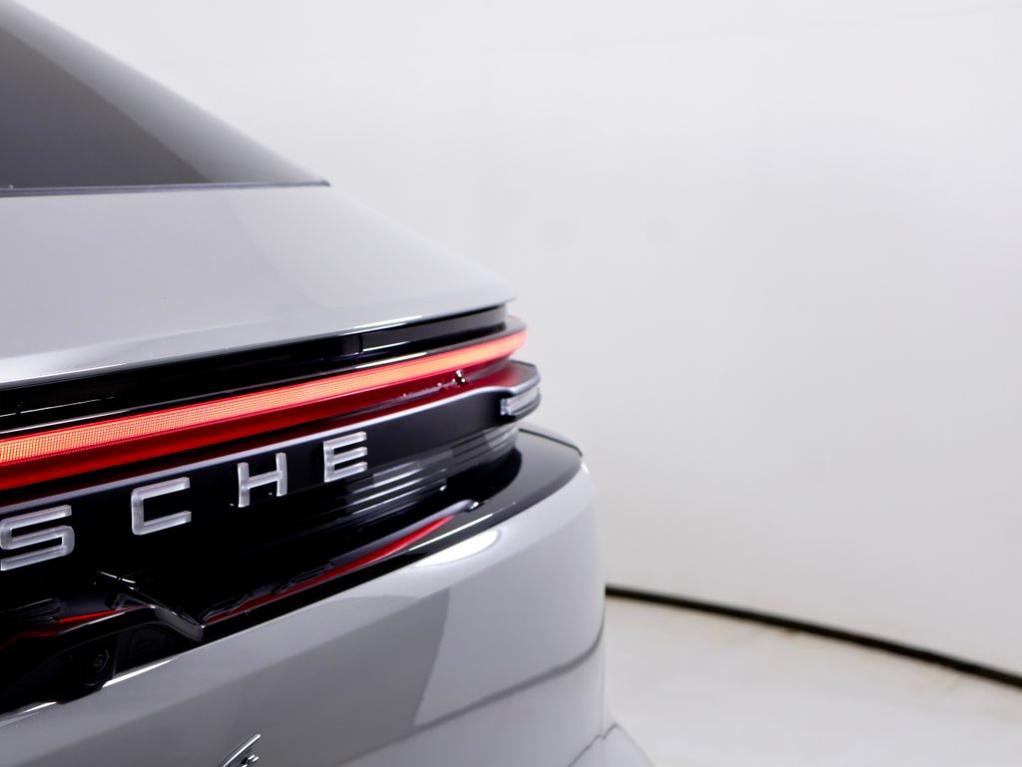 صورة مصغرة 14 لـ 2026 Porsche MACAN 4