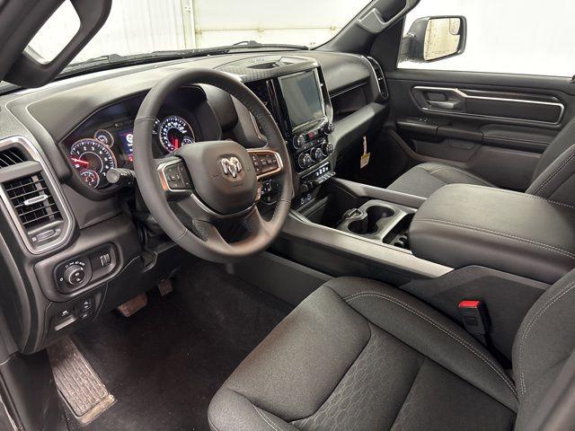 2026 RAM 1500 BIG HORN/LONE STAR photo 8